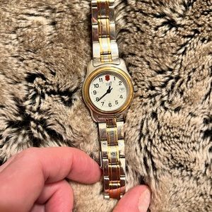 Used womens Swiss army watch
